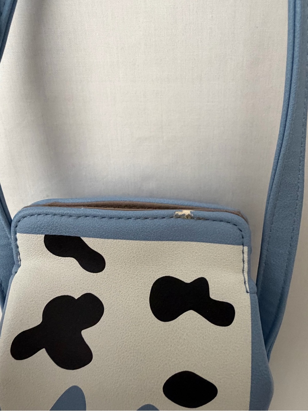 Pure Milk Carton Crossbody Bag Blue Cow Print Novelty Purse (F266) - Picture 4 of 14